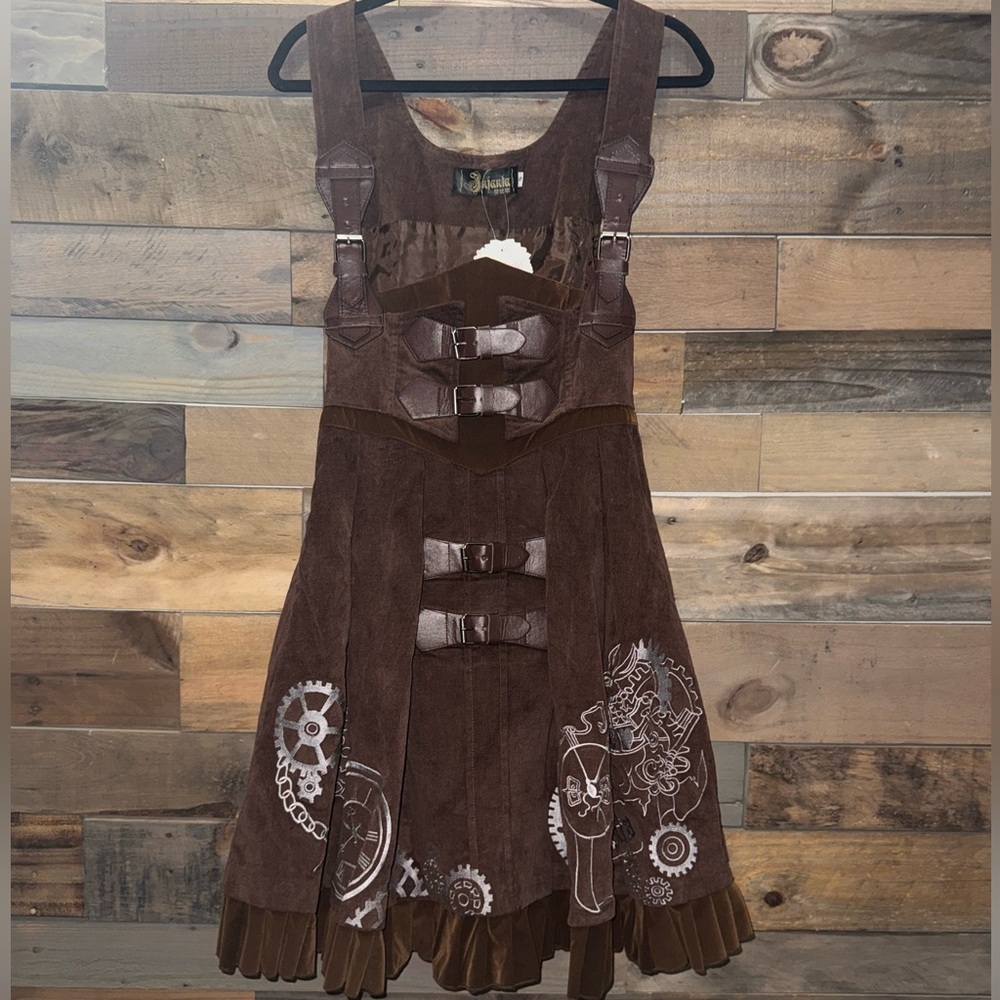 Brown Sleeveless Top